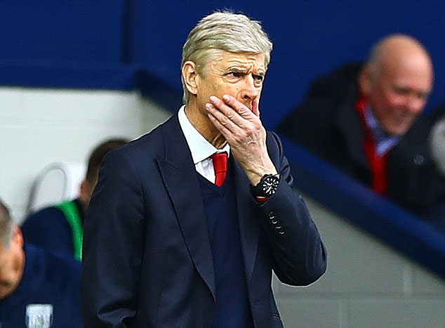 Arsenal gục ngã, Chelsea và Leicester giành trọn 3 điểm